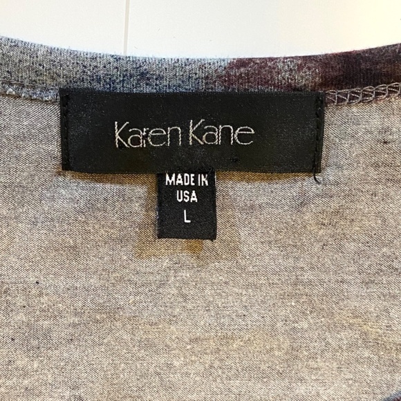 Karen Kane Artsy Boho Sharkbite Tunic Top L Abstract Floral Asymmetrical Hem - Picture 6 of 6